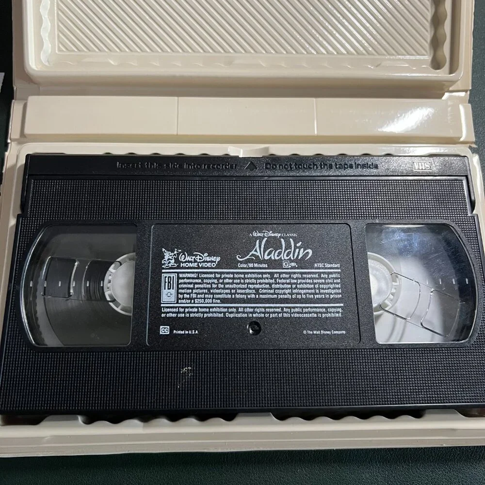 Disney’s Aladdin VHS – Black Diamond Edition #1662-1 (First Pressing) – 1993